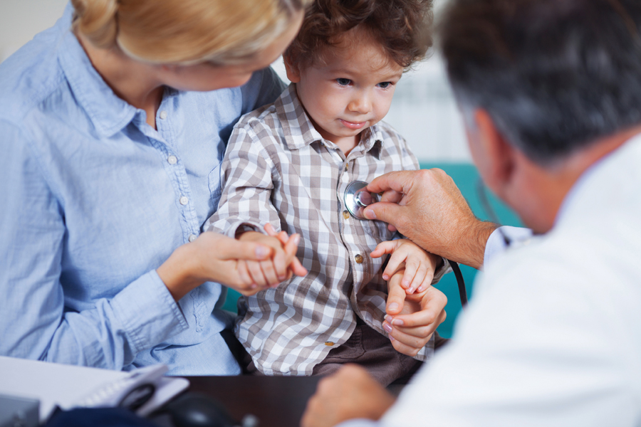 Зүрхний ховдол цоорхой хүүхдүүдэд үнэ төлбөргүй хагалгаа хийнэ